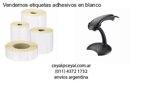 Vendemos etiquetas adhesivos en blanco