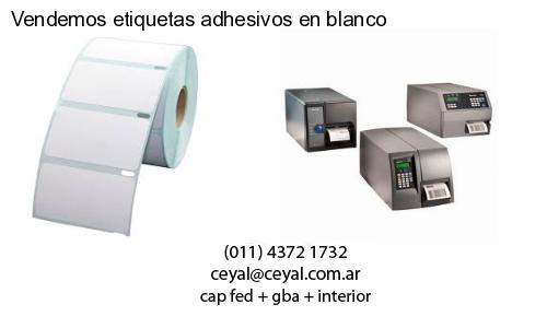 Vendemos etiquetas adhesivos en blanco